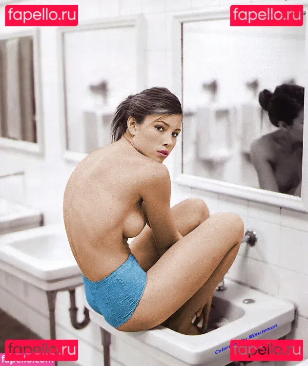 Jessica Biel Onlyfans Photo Gallery 