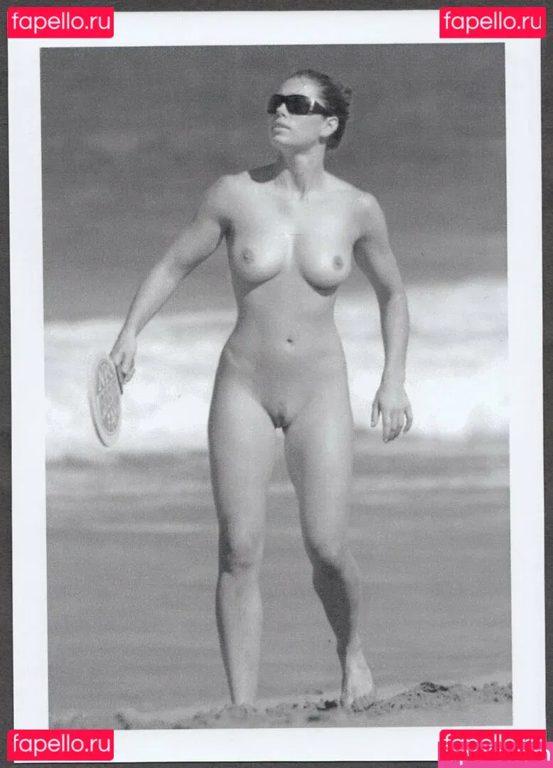 Jessica Biel Onlyfans Photo Gallery 