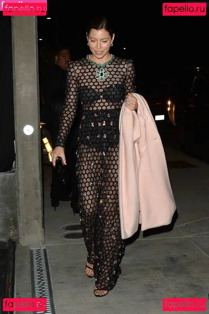 Jessica Biel Onlyfans Photo Gallery 