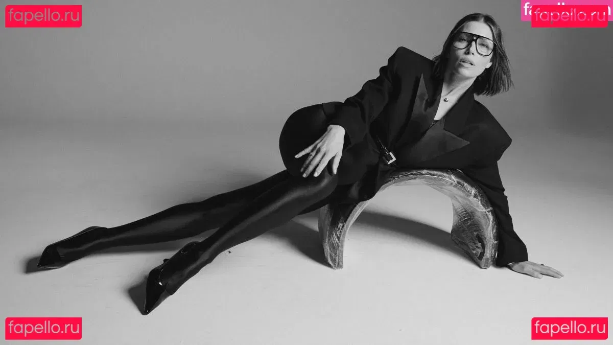 Jessica Biel Onlyfans Photo Gallery 