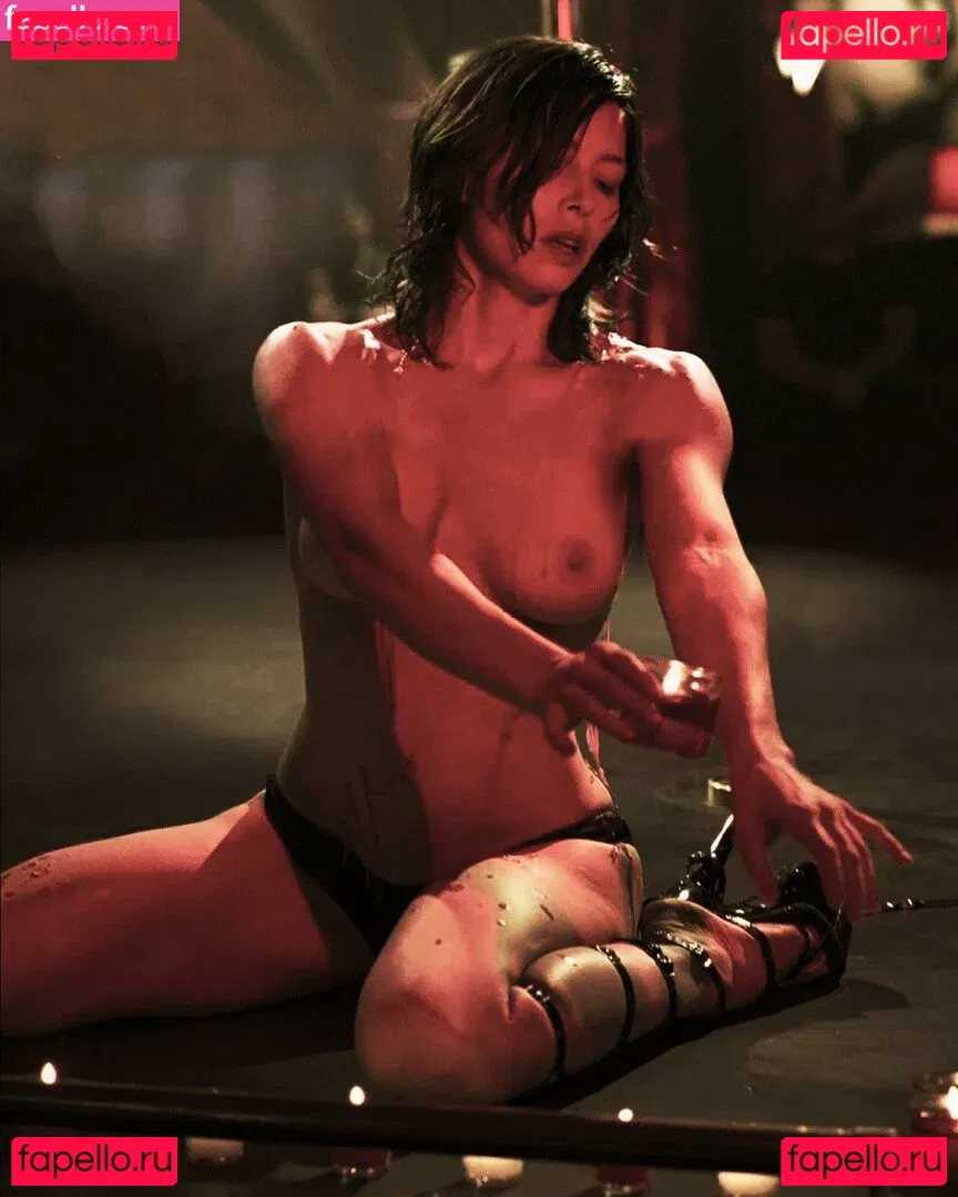 Jessica Biel Onlyfans Photo Gallery 