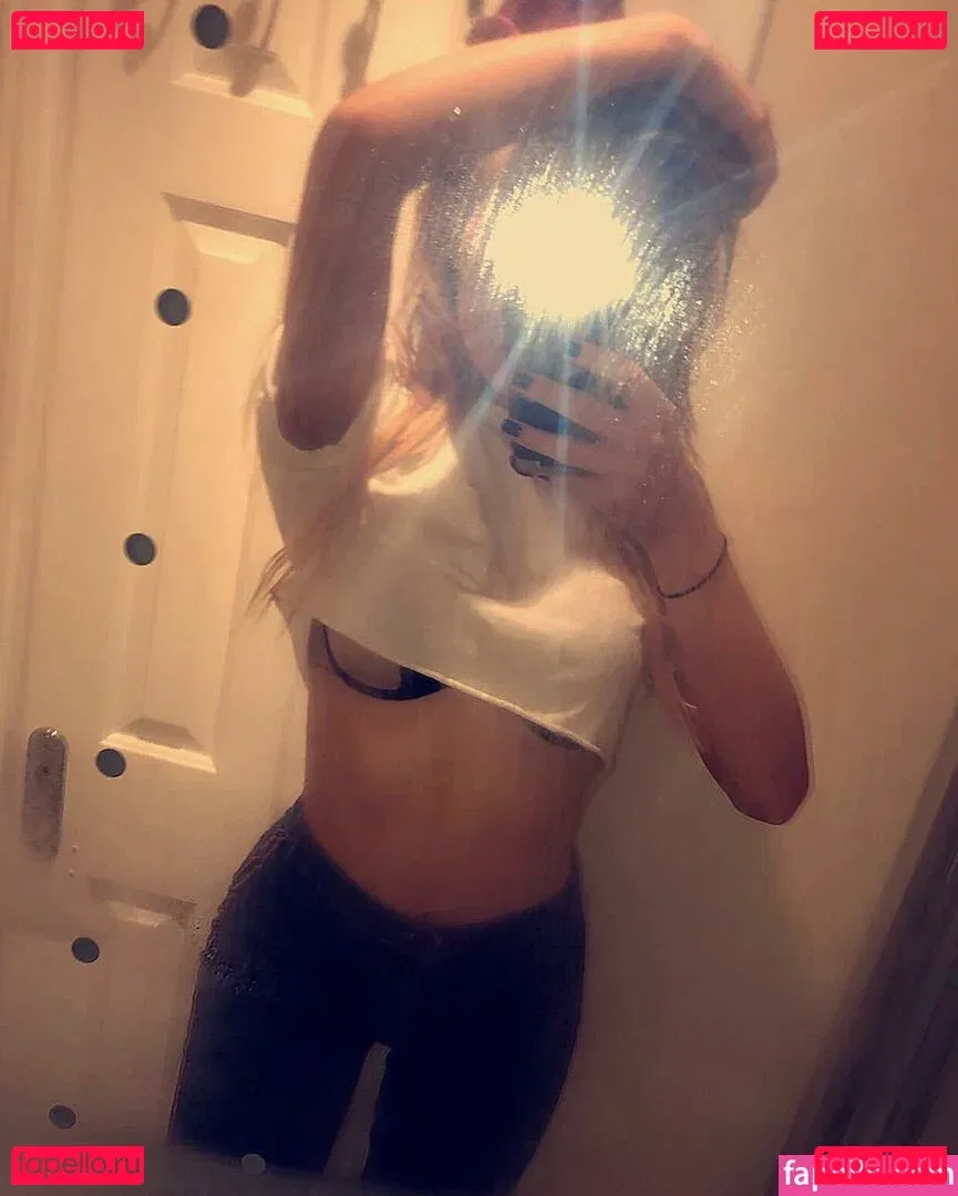 Holly Jo Ballard Onlyfans Photo Gallery 