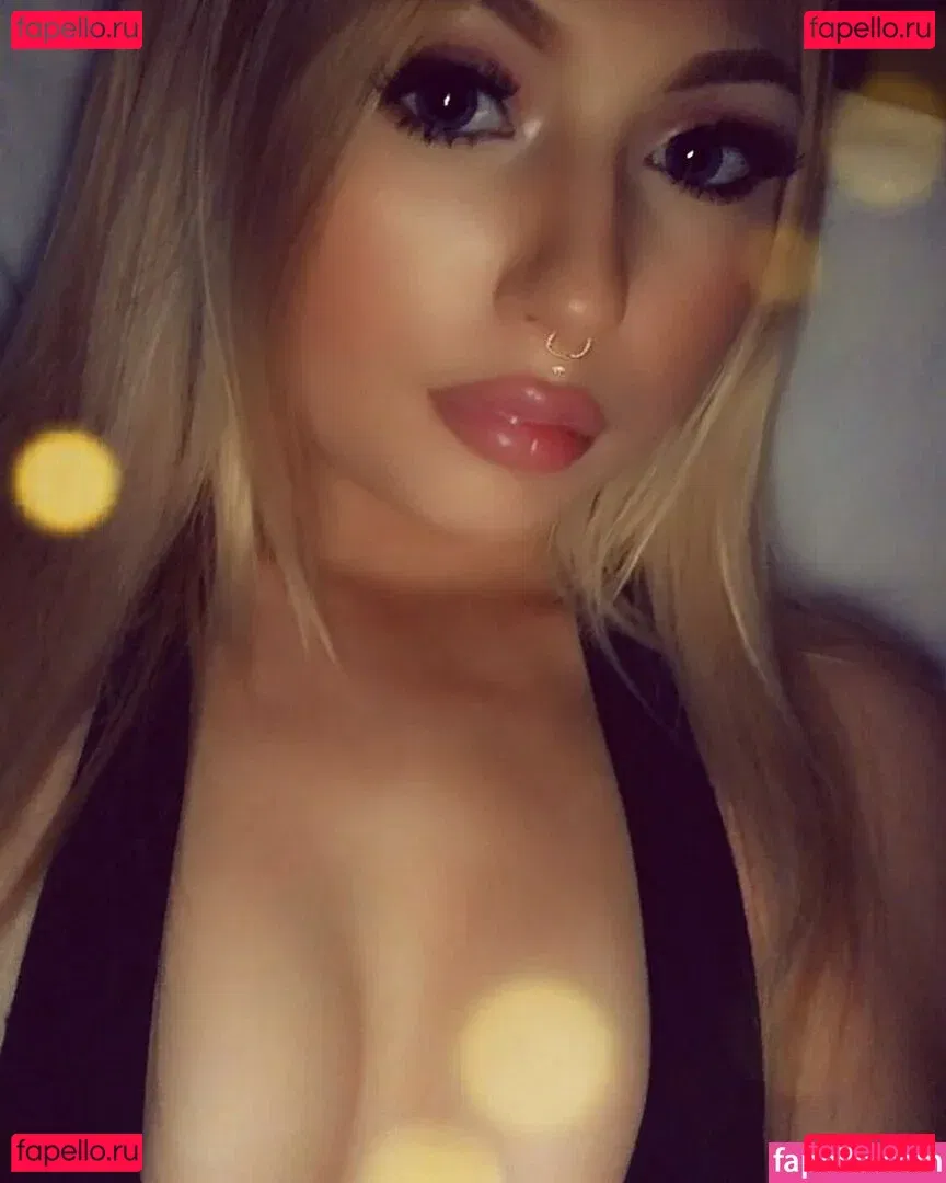 Holly Jo Ballard Onlyfans Photo Gallery 