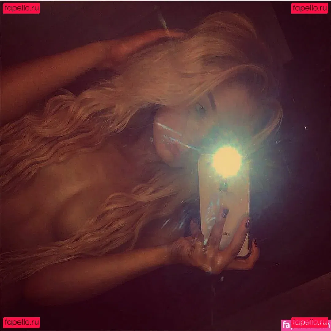 Holly Jo Ballard Onlyfans Photo Gallery 