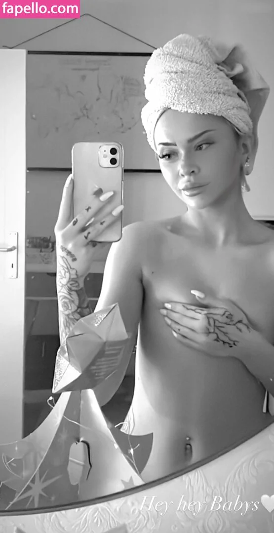 Luna Bunnies Onlyfans Photo Gallery 