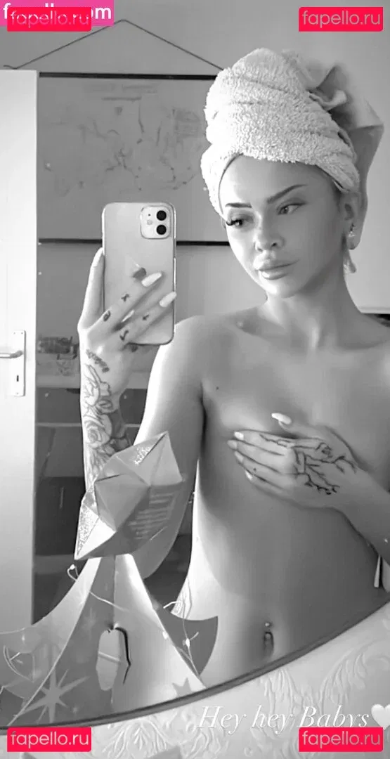 Luna Bunnies Onlyfans Photo Gallery 