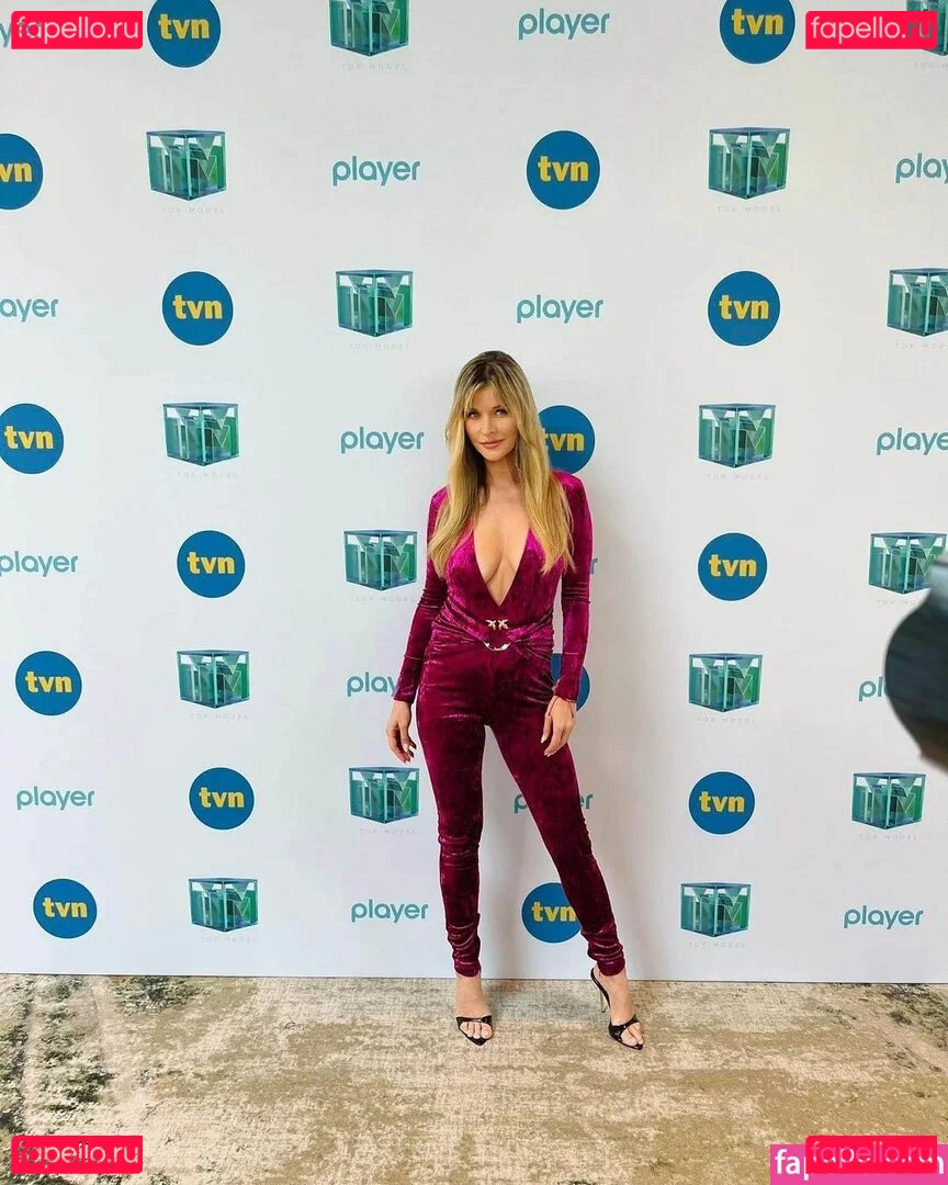 Joanna Krupa Onlyfans Photo Gallery 