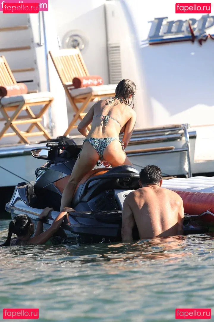 Joanna Krupa Onlyfans Photo Gallery 