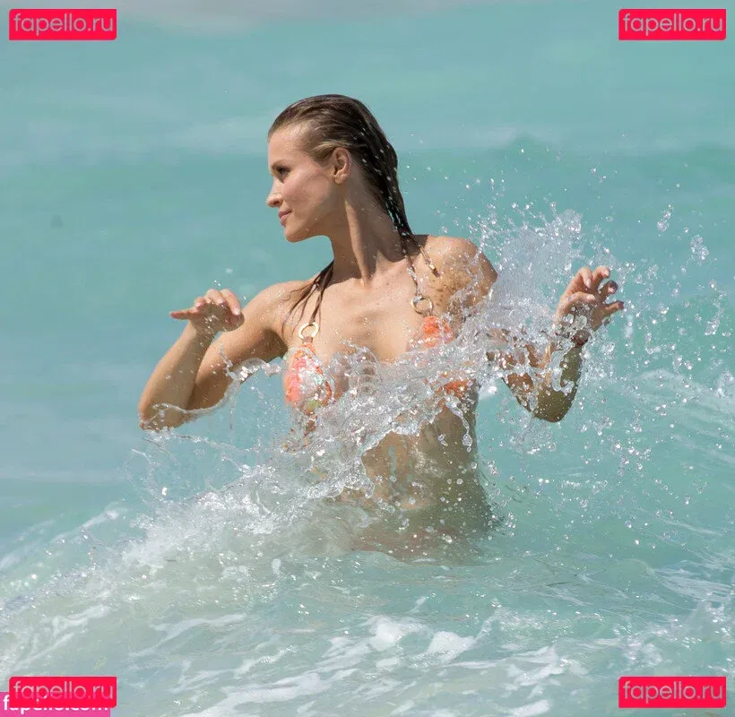 Joanna Krupa Onlyfans Photo Gallery 