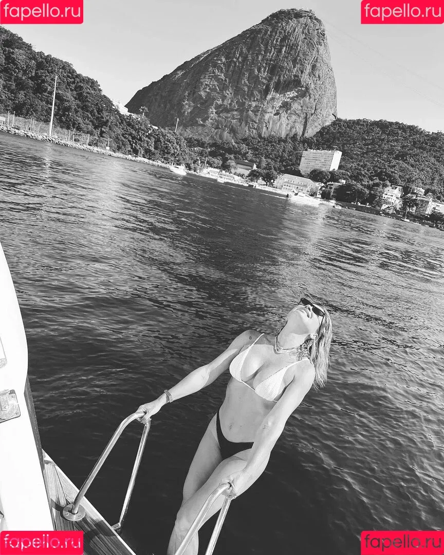 Flavia Alessandra Onlyfans Photo Gallery 