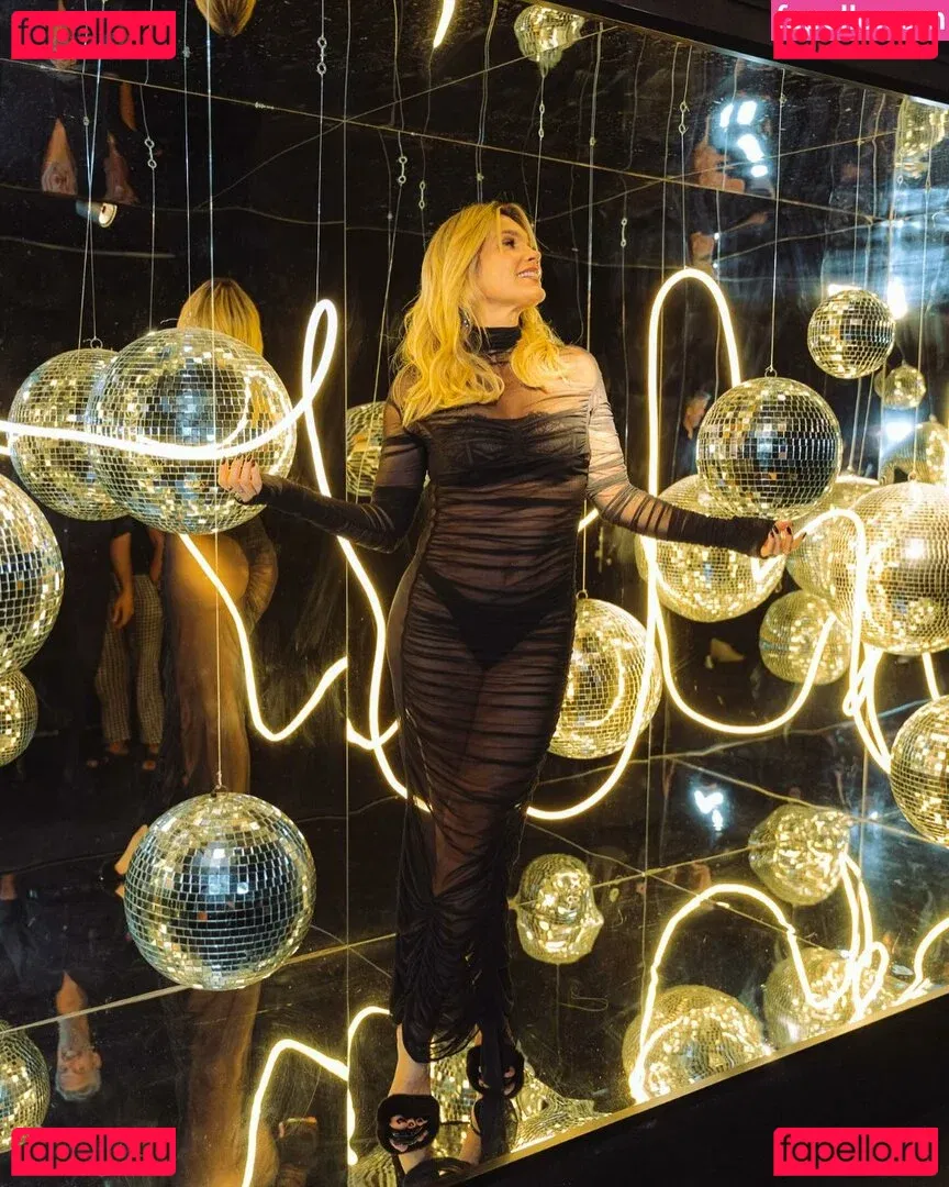 Flavia Alessandra Onlyfans Photo Gallery 