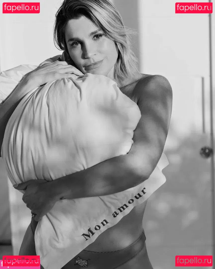 Flavia Alessandra Onlyfans Photo Gallery 