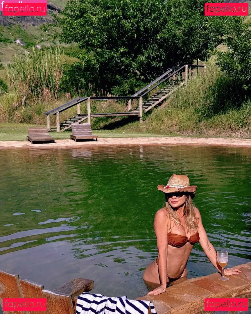 Flavia Alessandra Onlyfans Photo Gallery 