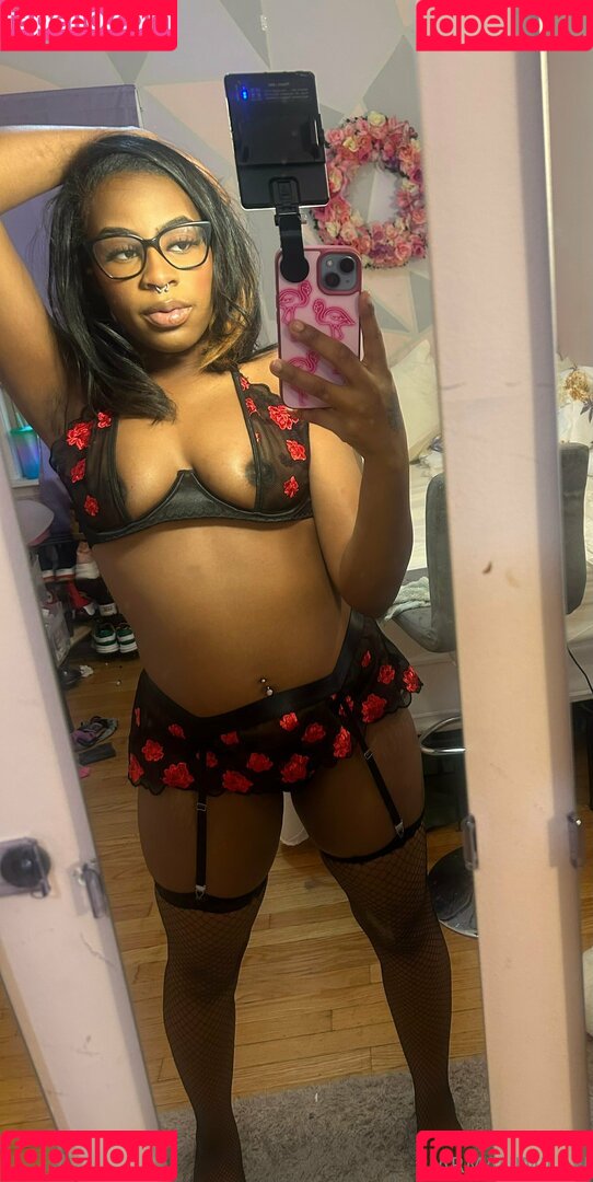 armilann Onlyfans Photo Gallery 