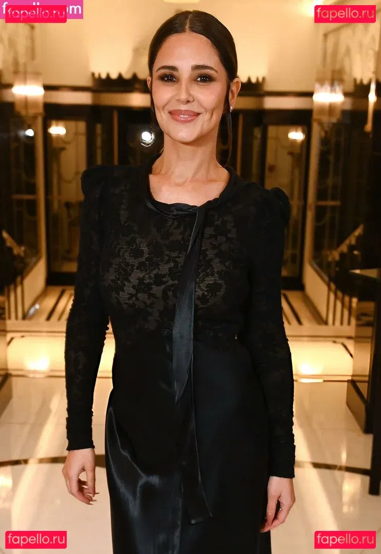 Cheryl Cole Onlyfans Photo Gallery 