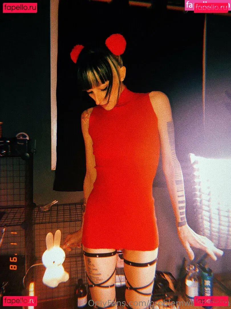 problemwiththesun Onlyfans Photo Gallery 