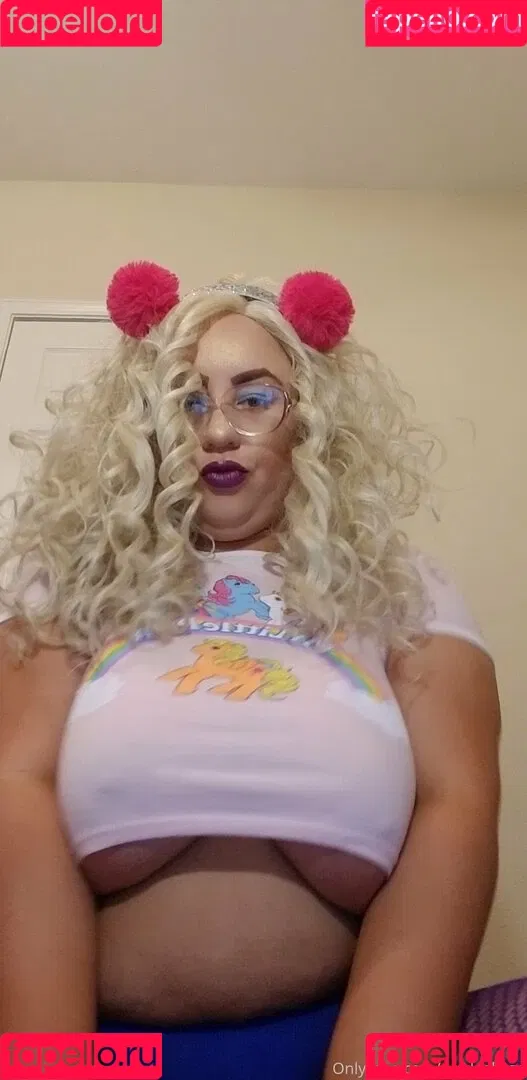 paisleehaze Onlyfans Photo Gallery 