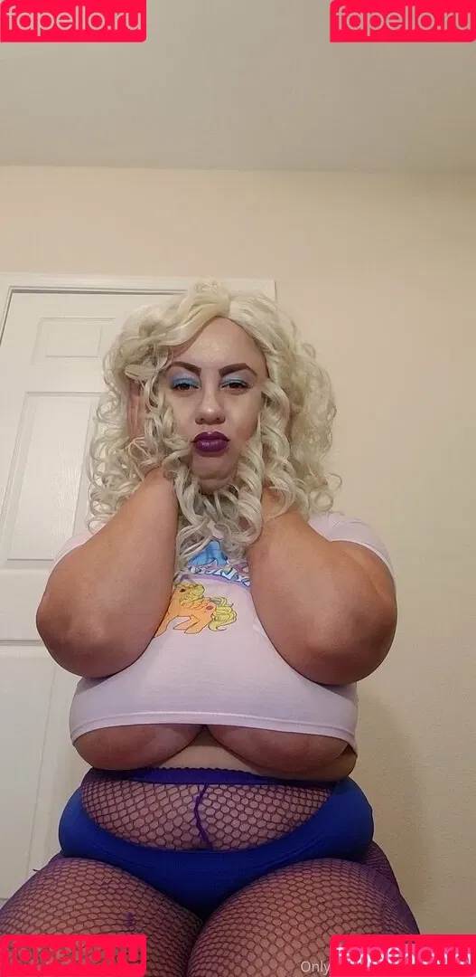 paisleehaze Onlyfans Photo Gallery 