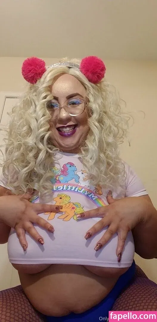 paisleehaze Onlyfans Photo Gallery 