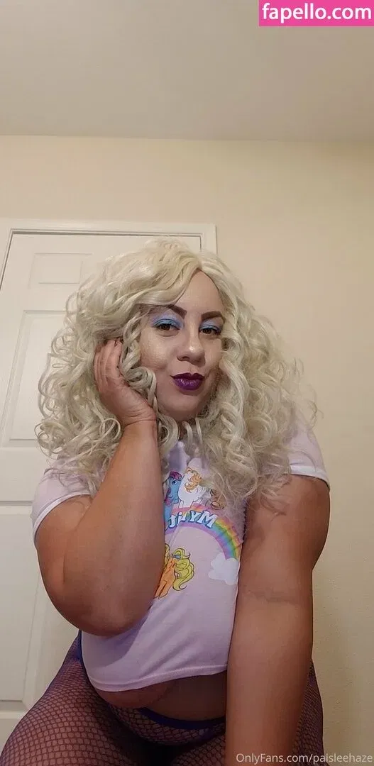 paisleehaze Onlyfans Photo Gallery 