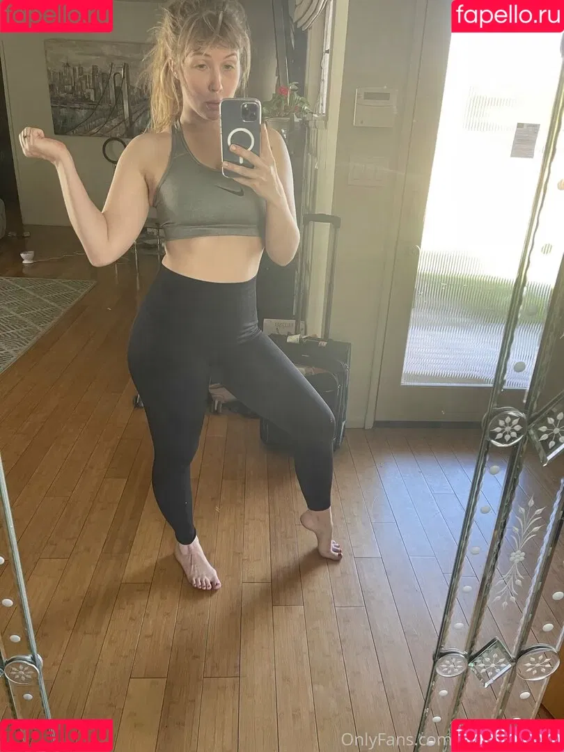 Lena Paul Onlyfans Photo Gallery 