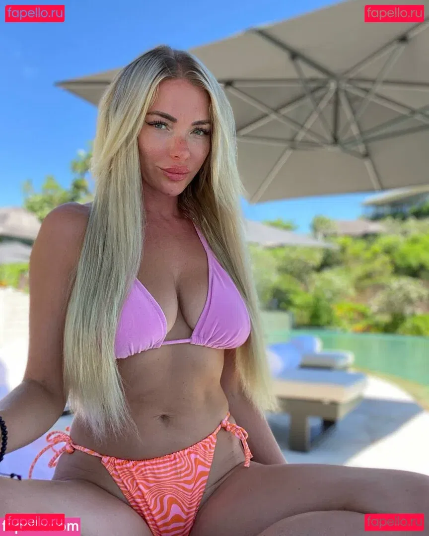 aprilsummersvip Onlyfans Photo Gallery 