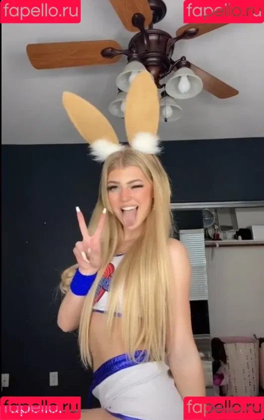 Loren Gray Onlyfans Photo Gallery 