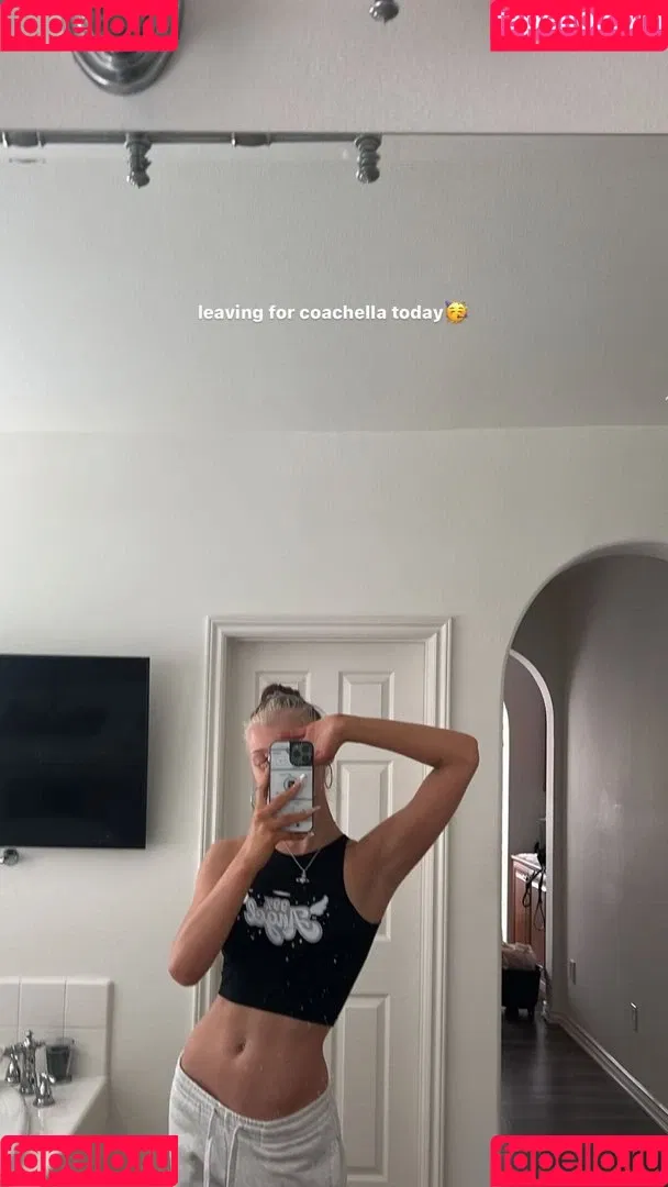Loren Gray Onlyfans Photo Gallery 