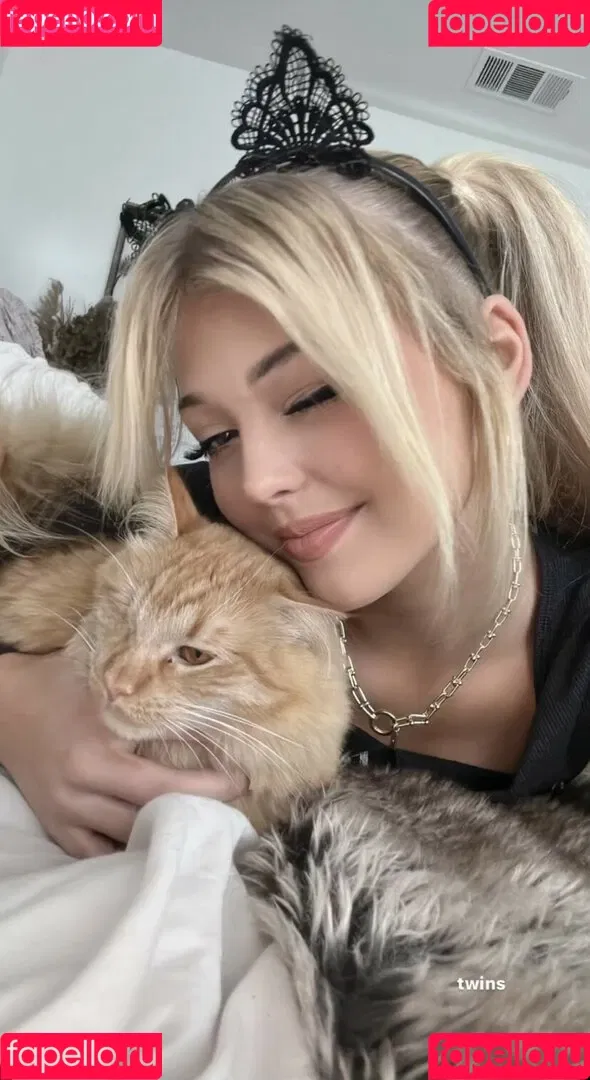 Loren Gray Onlyfans Photo Gallery 