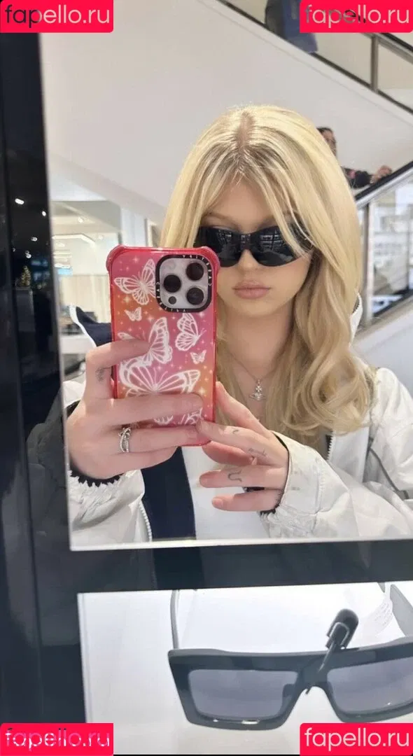 Loren Gray Onlyfans Photo Gallery 