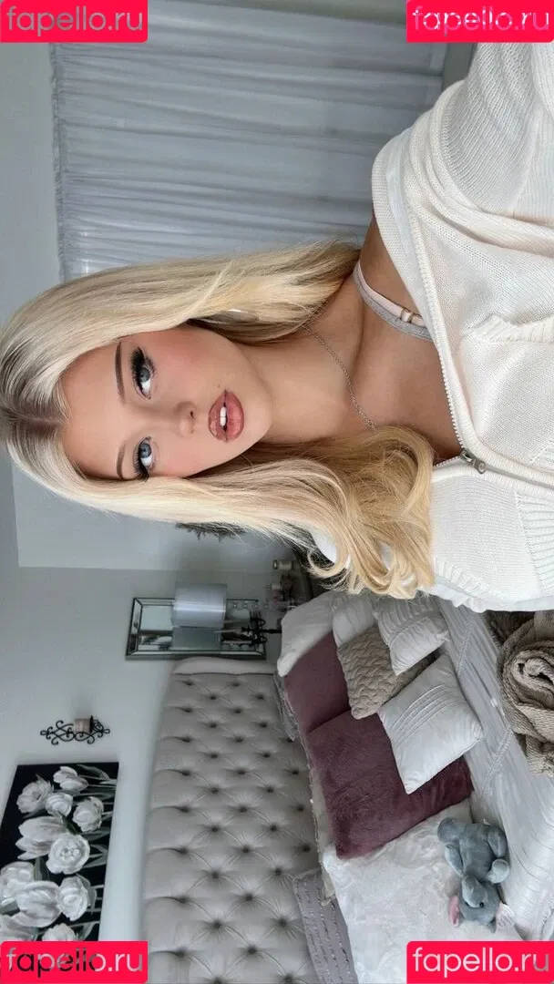 Loren Gray Onlyfans Photo Gallery 