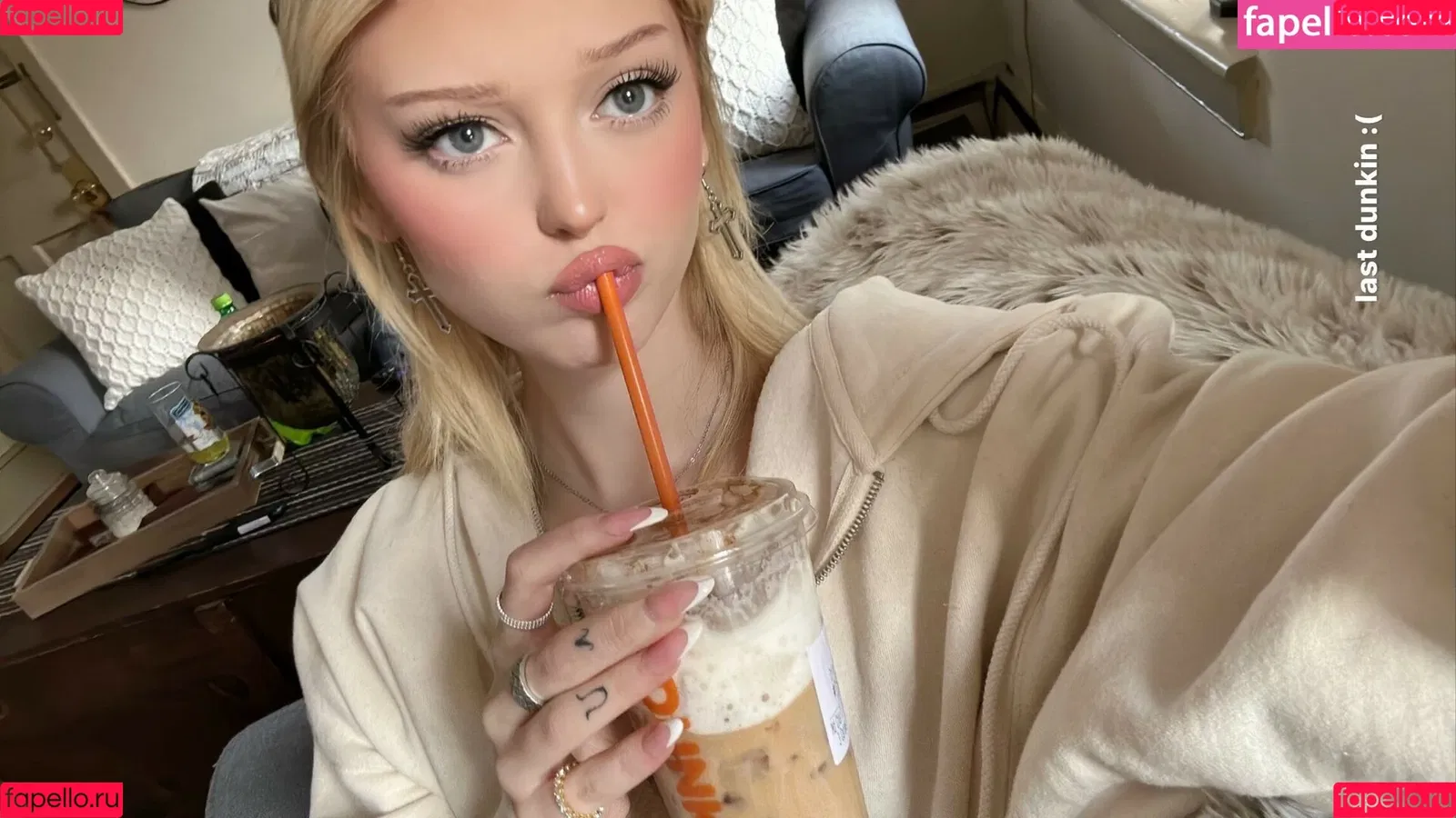 Loren Gray Onlyfans Photo Gallery 