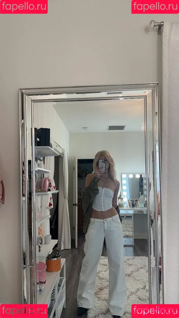Loren Gray Onlyfans Photo Gallery 