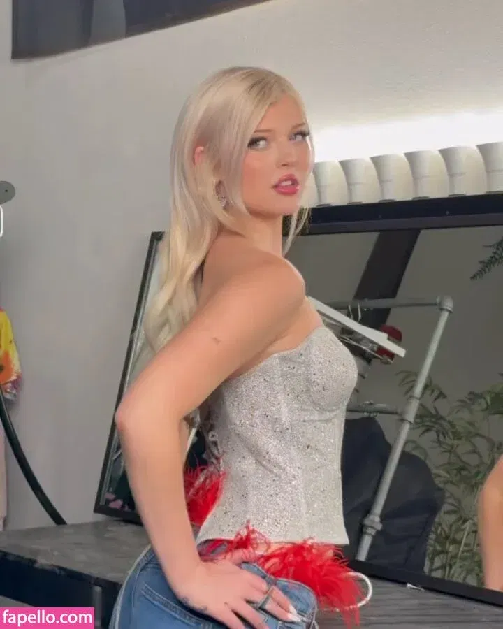 Loren Gray Onlyfans Photo Gallery 