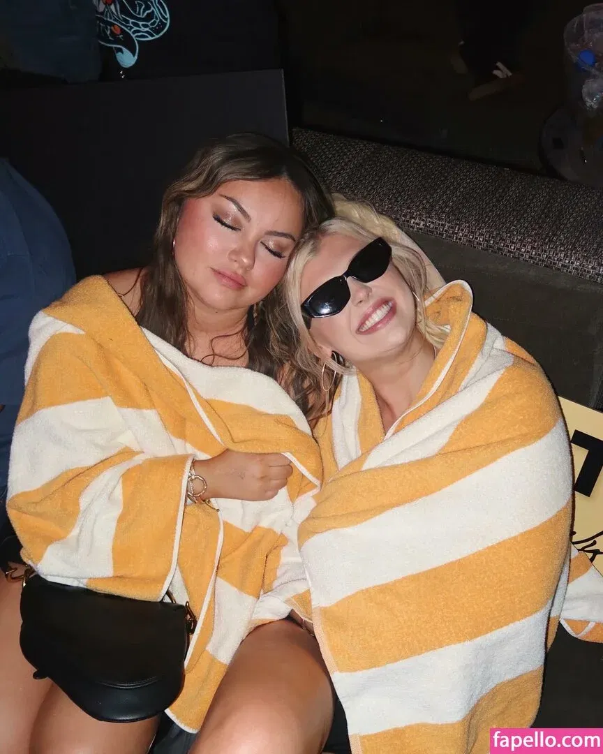 Loren Gray Onlyfans Photo Gallery 