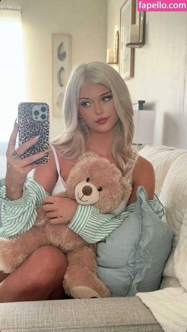 Loren Gray Onlyfans Photo Gallery 