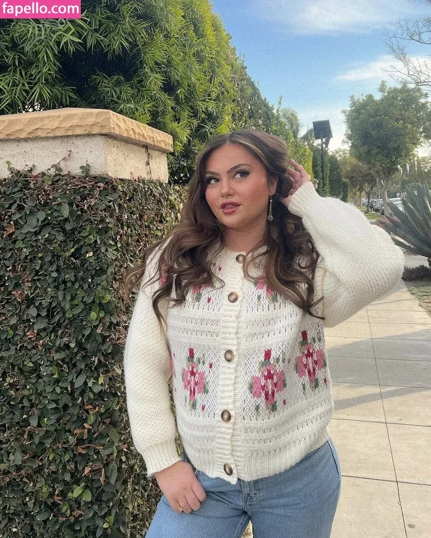 Loren Gray Onlyfans Photo Gallery 