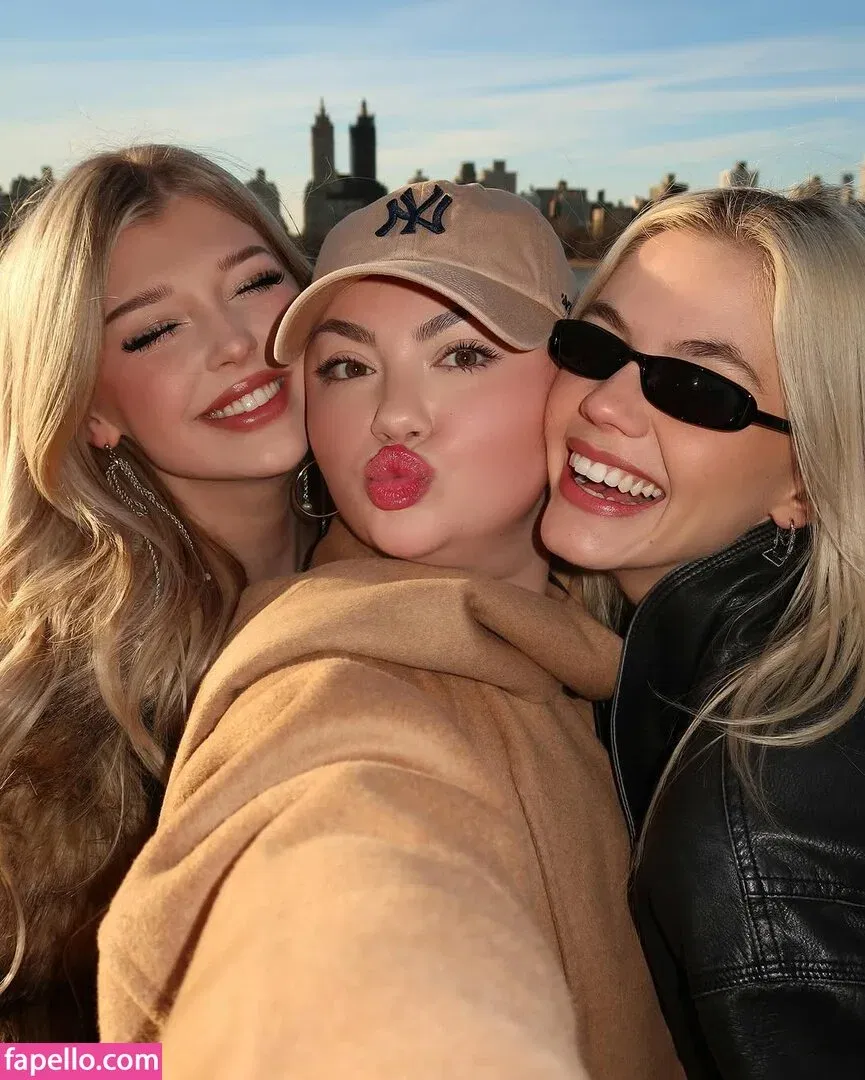 Loren Gray Onlyfans Photo Gallery 