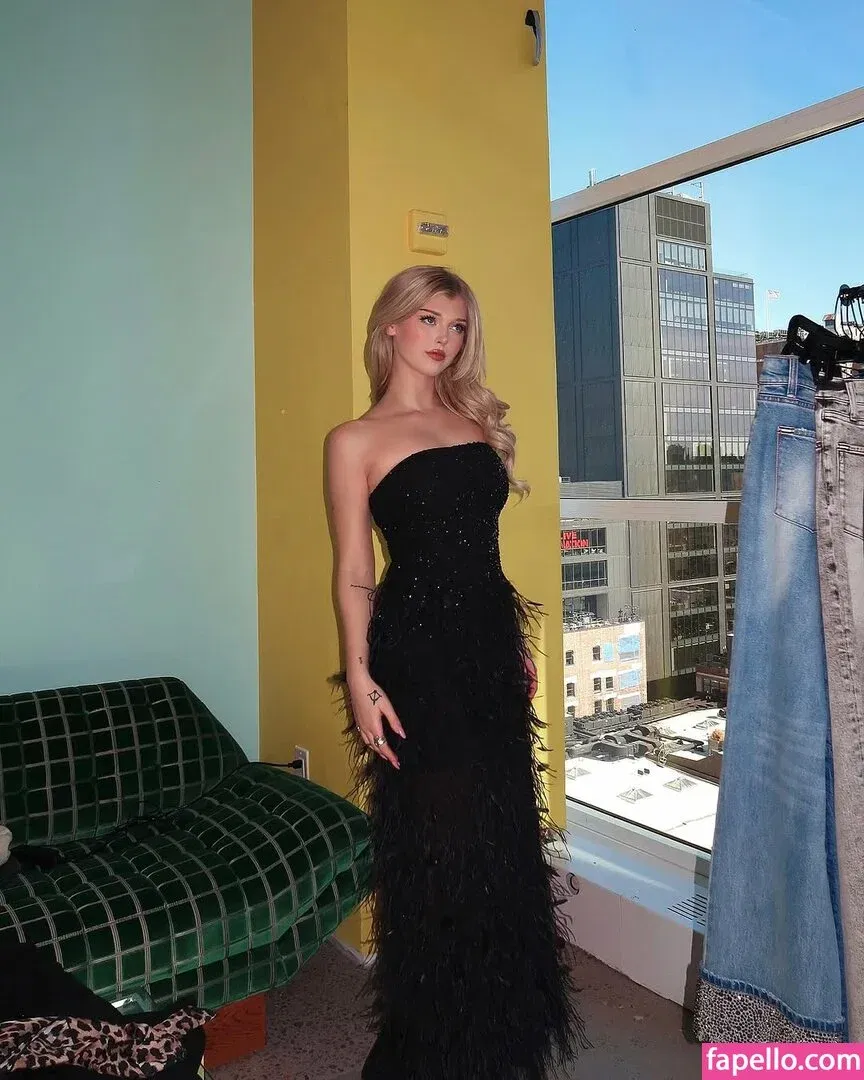 Loren Gray Onlyfans Photo Gallery 