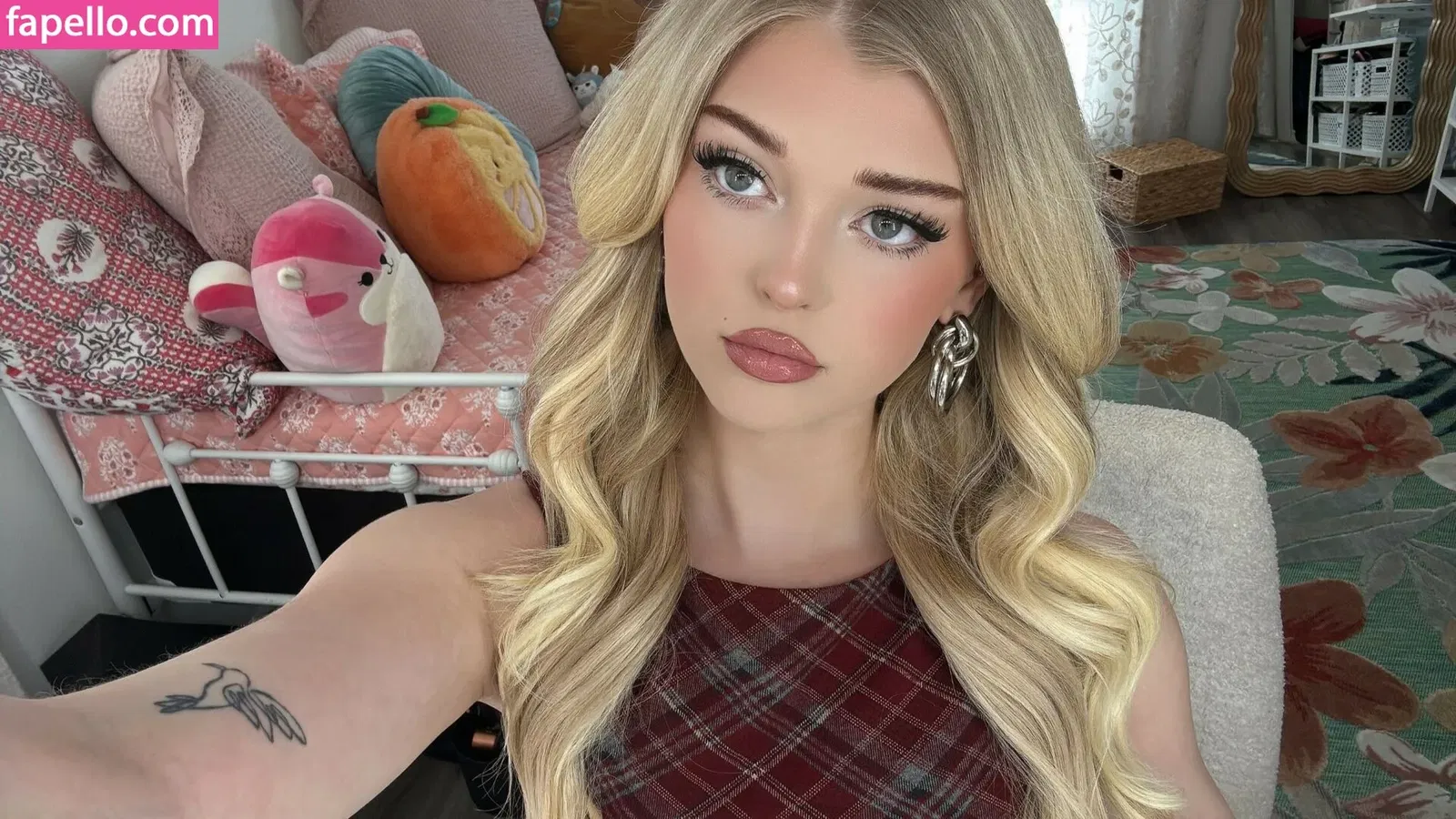 Loren Gray Onlyfans Photo Gallery 