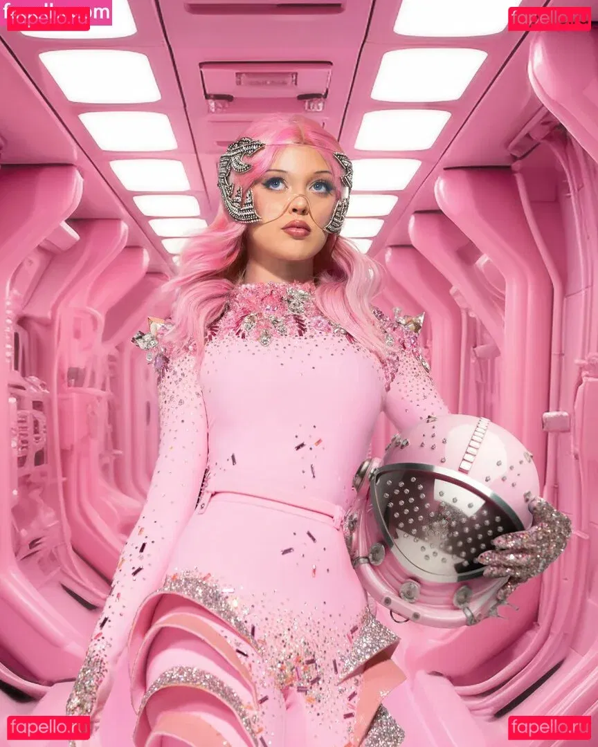 Loren Gray Onlyfans Photo Gallery 