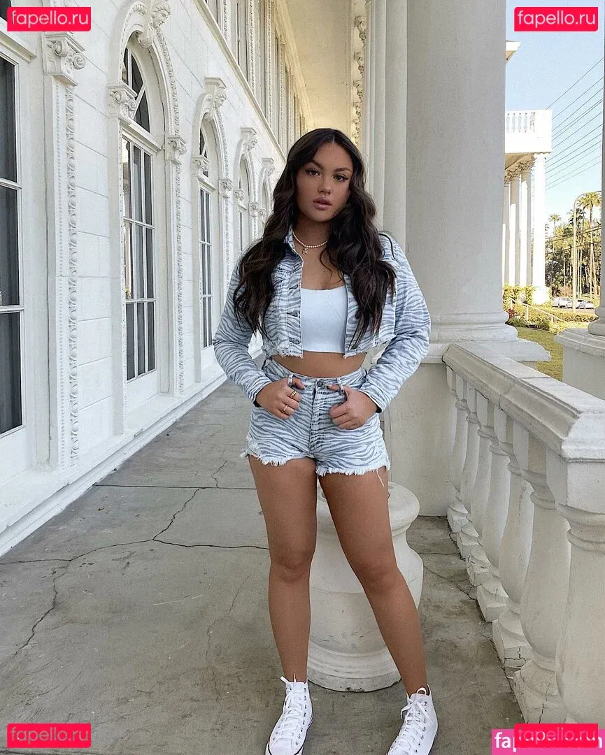 Loren Gray Onlyfans Photo Gallery 