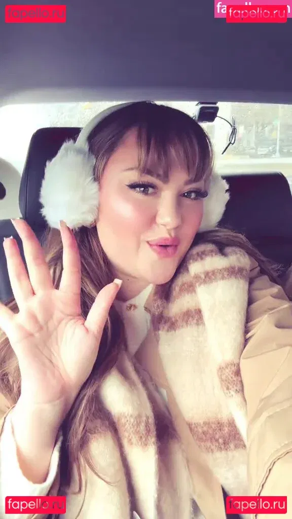 Loren Gray Onlyfans Photo Gallery 