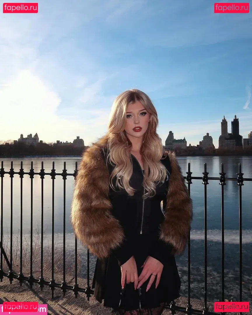 Loren Gray Onlyfans Photo Gallery 