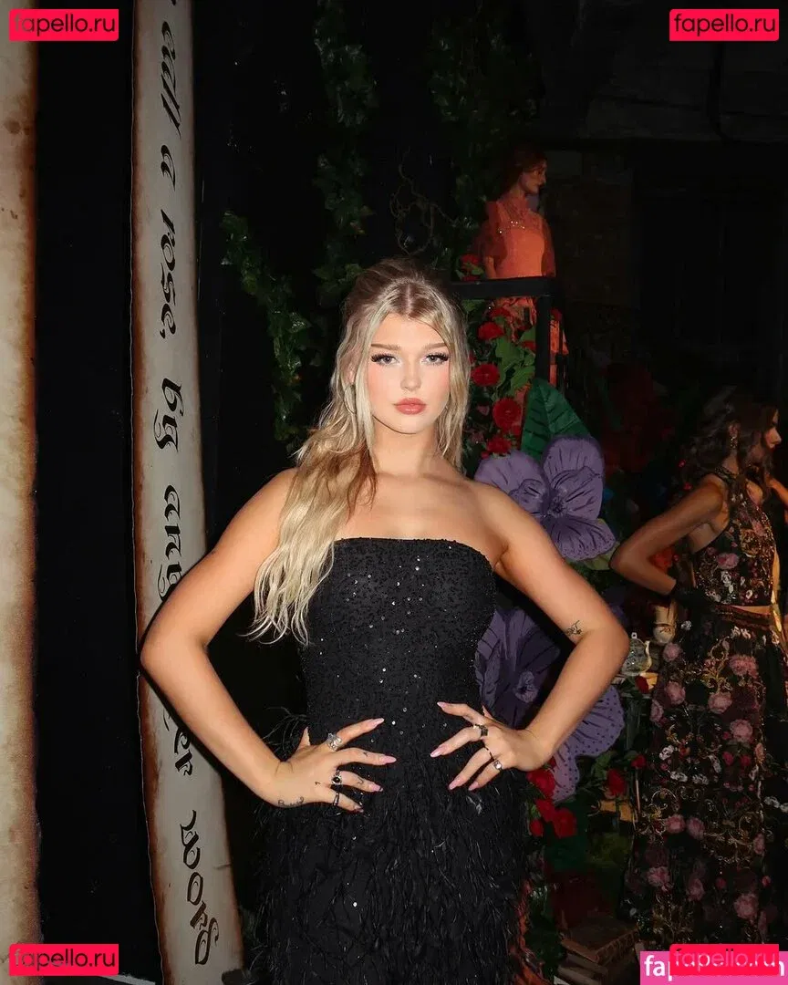 Loren Gray Onlyfans Photo Gallery 