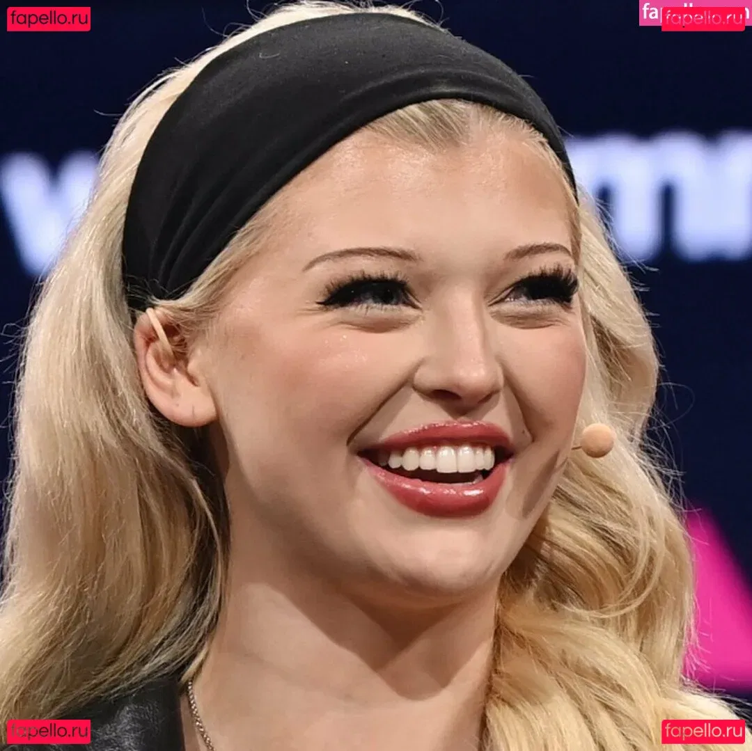 Loren Gray Onlyfans Photo Gallery 