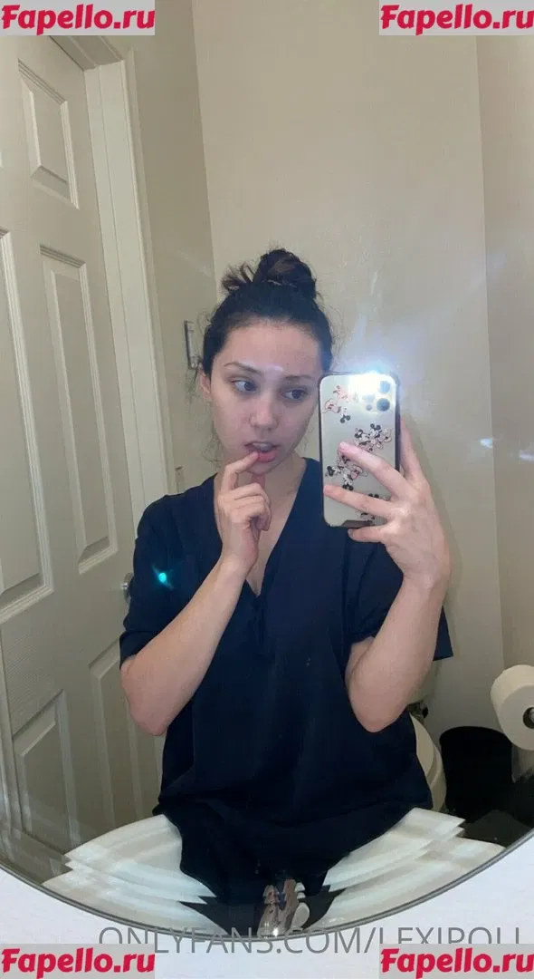 Lexipoll Onlyfans Photo Gallery 