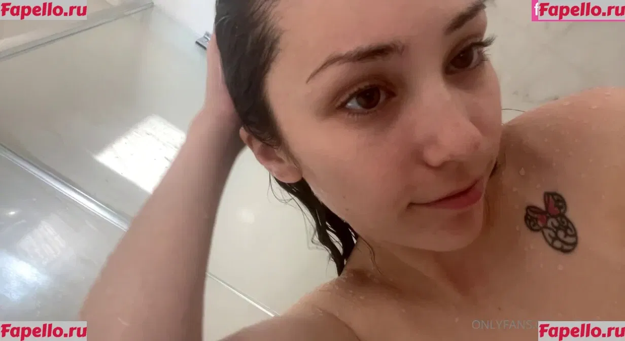 Lexipoll Onlyfans Photo Gallery 
