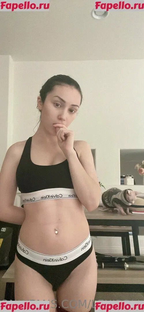Lexipoll Onlyfans Photo Gallery 