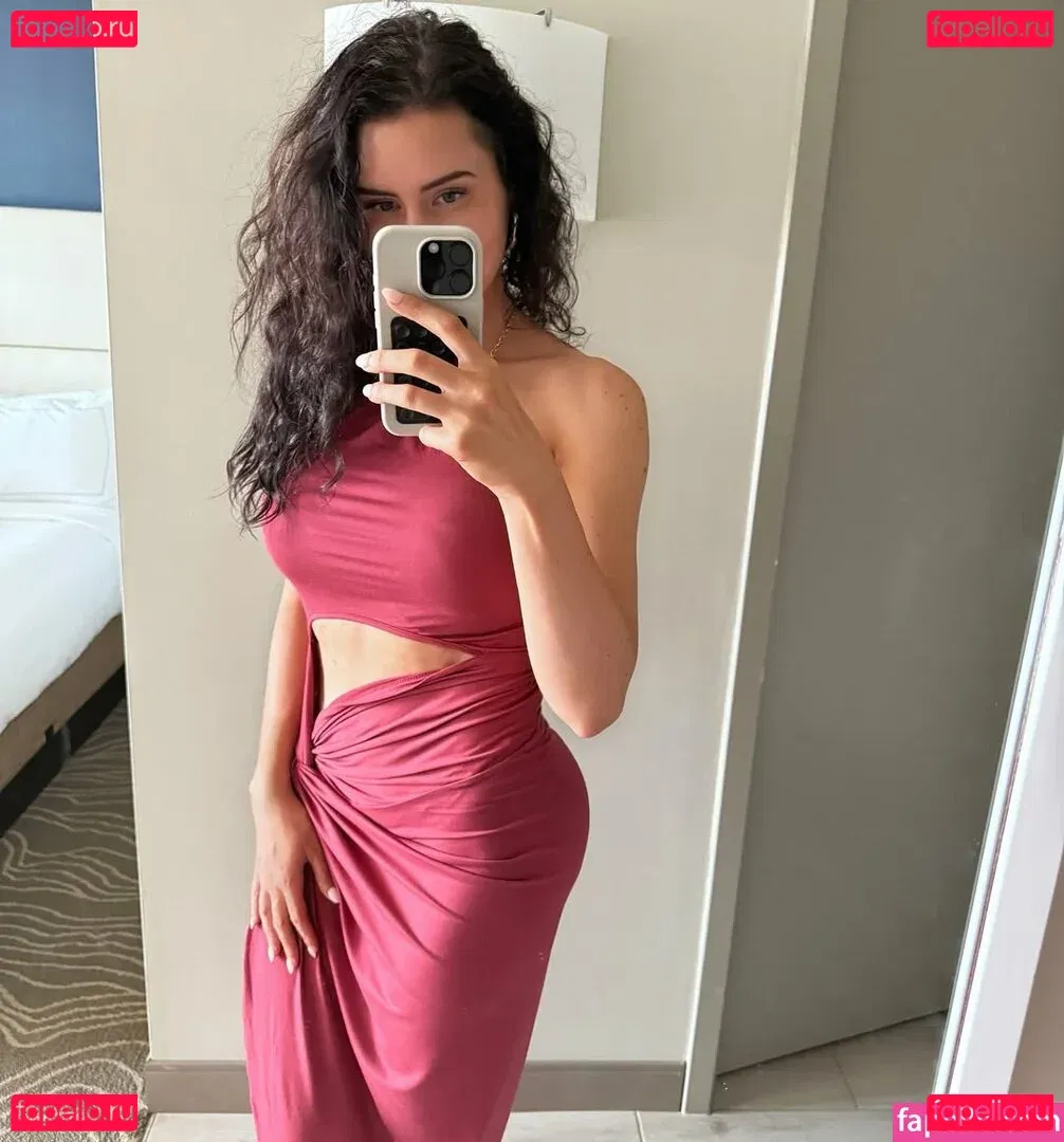 Lexipoll Onlyfans Photo Gallery 